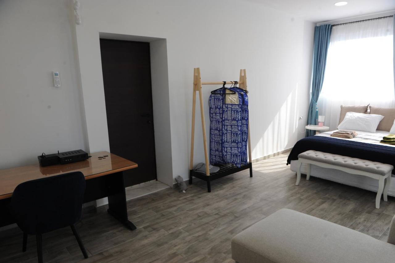 El Angel By Ntinos Apartment เกรมาสตี ภายนอก รูปภาพ