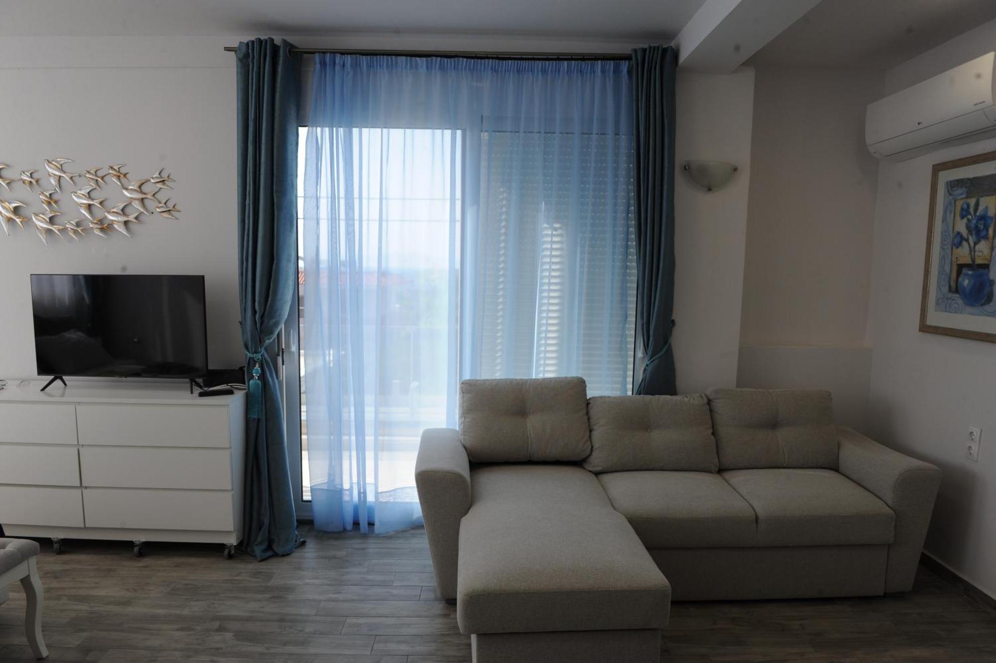 El Angel By Ntinos Apartment เกรมาสตี ภายนอก รูปภาพ